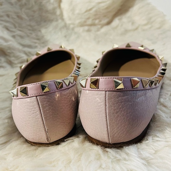 Valentino Grainy Beige Rockstud Flats - Picture 9 of 13